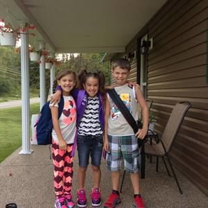 Meet your Posher, Mia